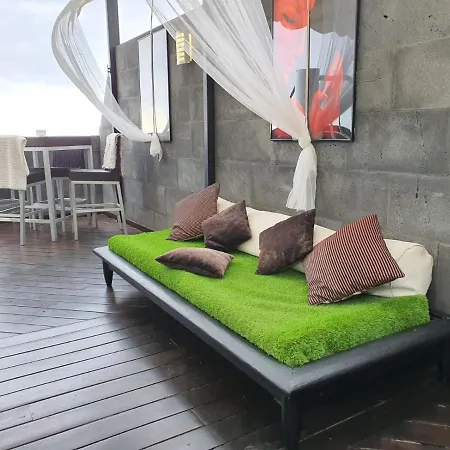 Sunset Attic Apartment *
